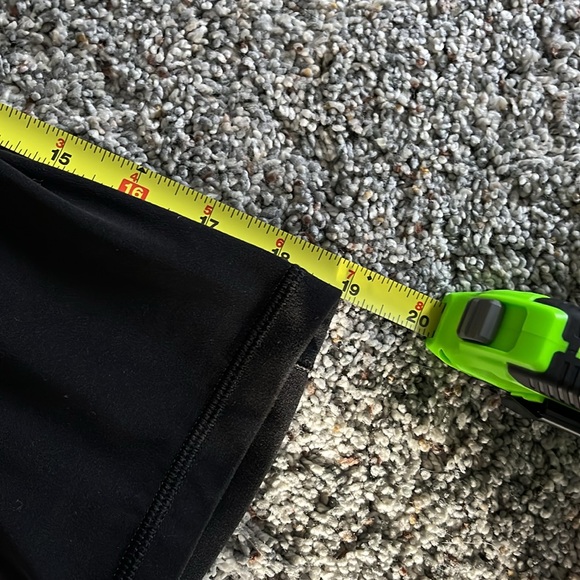 2 Athleta Salutation Stash Powervita - Picture 4 of 15